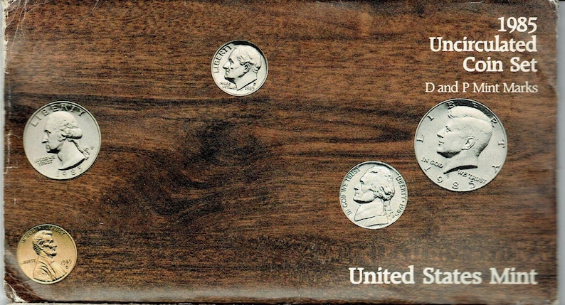 United States Mint 1988 Uncirculated Coin Set D and P mint marks
