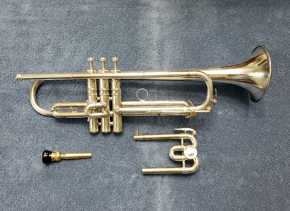 cg conn trumpet serial numbers