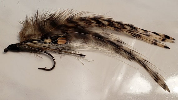 Vintage Feather Fly Fishing Lure FREE SHIPPING 