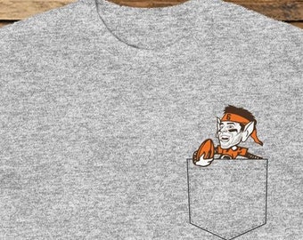 Brownie elf shirt | Etsy.de