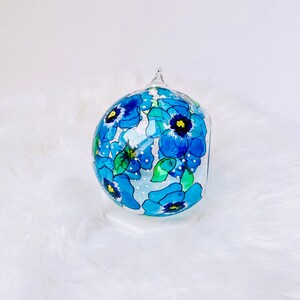Hand Painted hanging glass candle holder with metal stand, with blue pansies and green leaves. Great choice as a unique gift for Mothers Day, Christmas Gift, Unique Birthday Gift, this glass tealight holder will truly impress the receiver.
