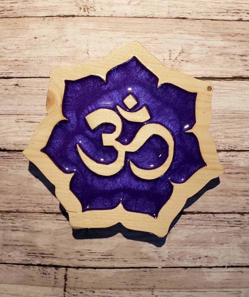 Lotus Reiki Resin Yoga Meditation Aum Om Symbol Natural Wood Handcrafted Sign