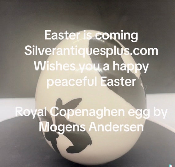 Royal Copenhagen Rare egg By Mogens Anderson