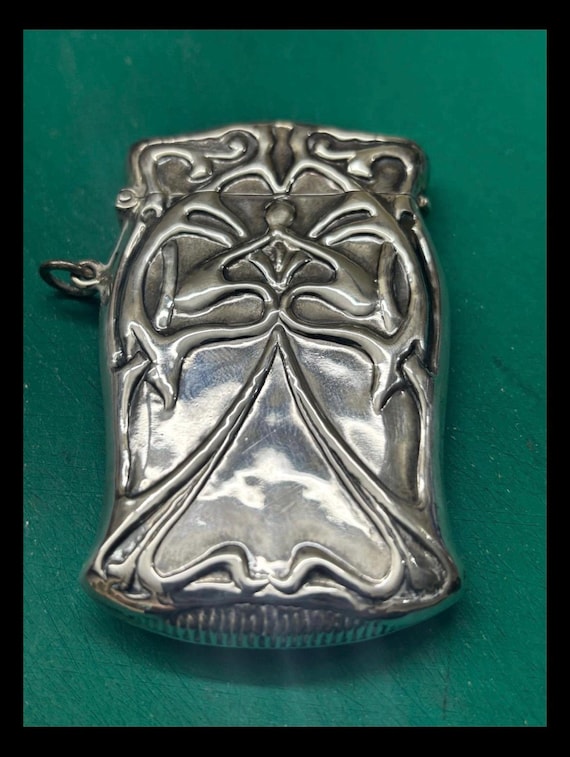 Silver Art Noveau Etui