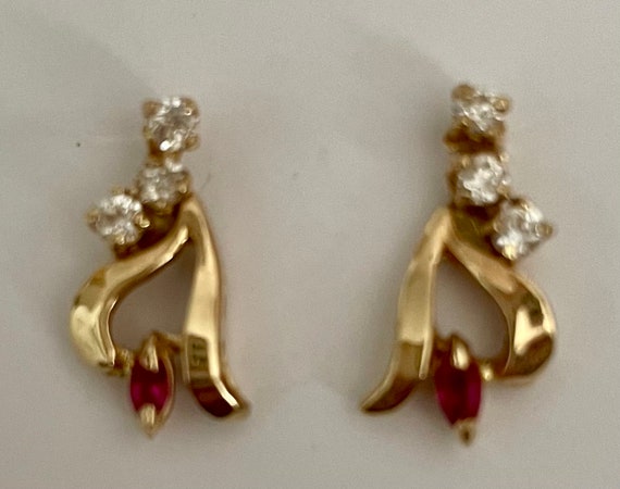 Elegant Vintage 585 Gold Droplet Earings with Zirconia and Ruberlit