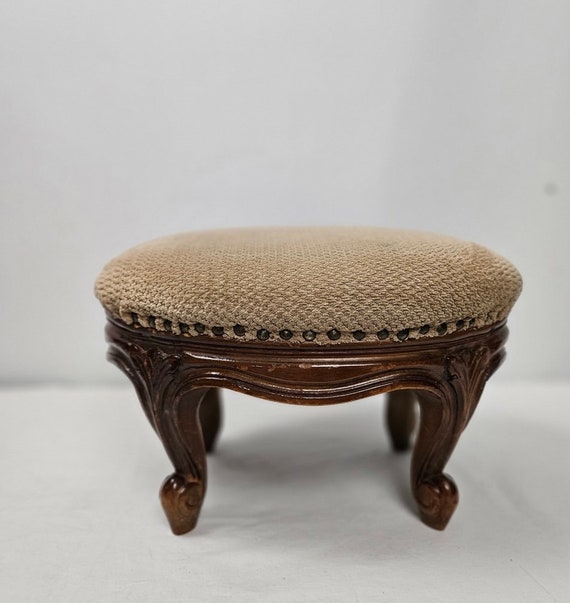 beautiful Barock Style foot stool circa 1940