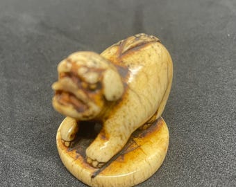 Rare late 18 early 19 century Jaoanese  Netsuka shishi lion
