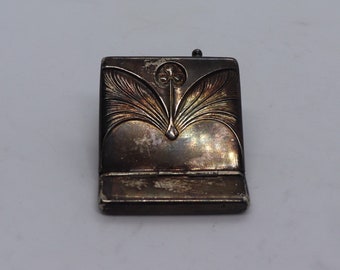 Art Nouveau Pill box