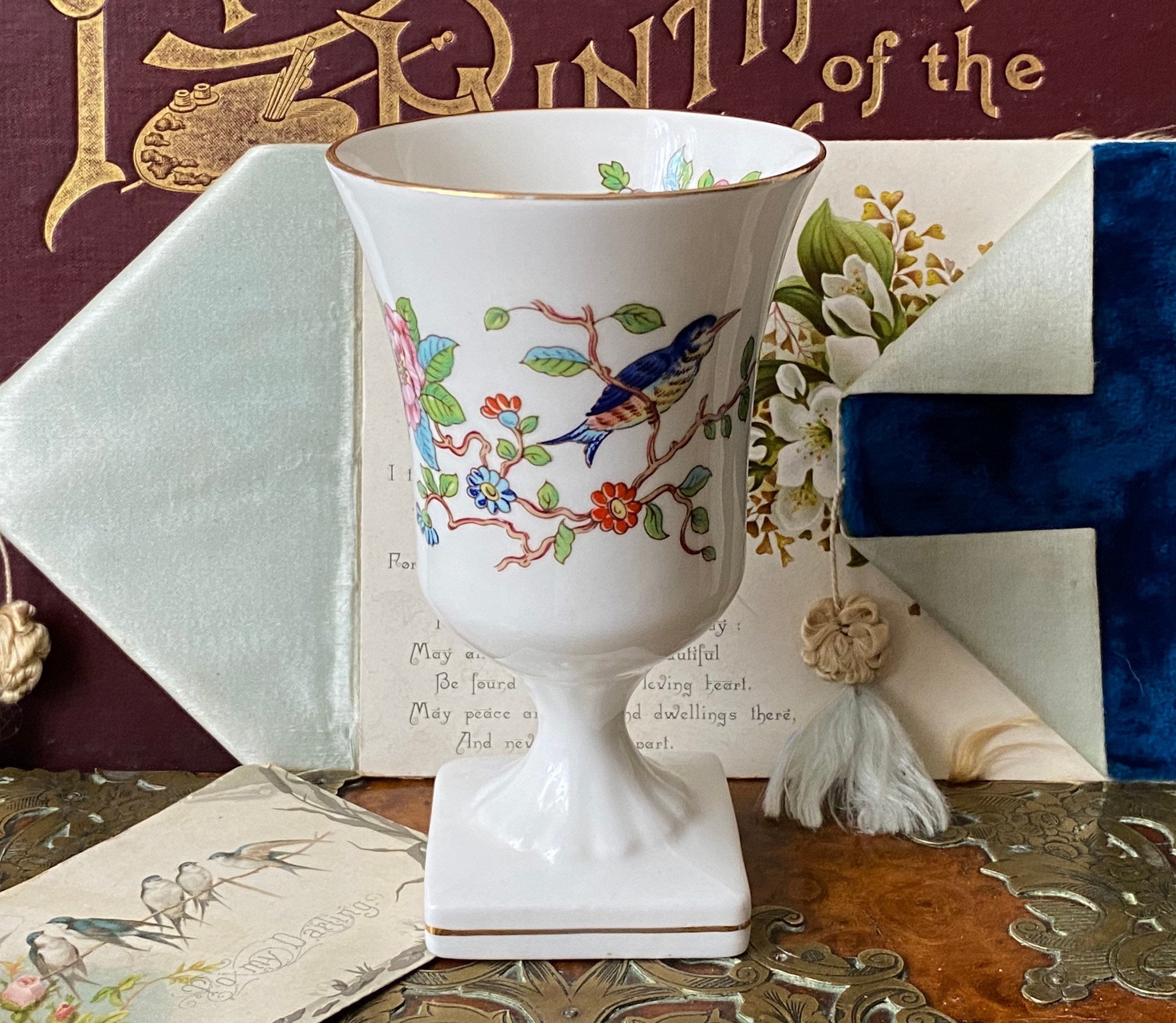 珍しいヴィンテージのエインズレー社製英国ボーンチャイナ、ペン