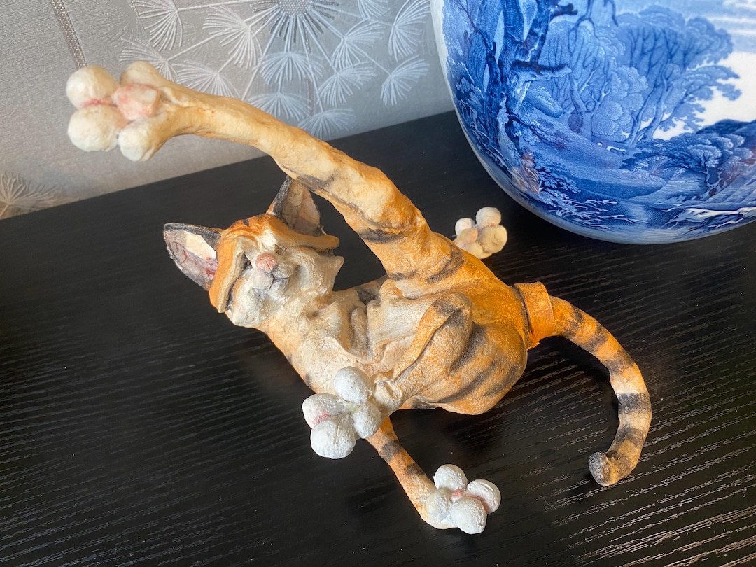 Country Artists ネコ　置物 Unusual Country Artists - A Breed Apart Stylised Cat /kitten Named