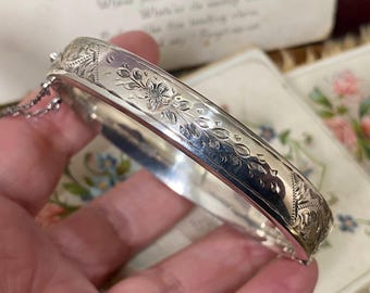 Vintage 1976 Excalibur Sterling Silver Bangle – Hand Engraved