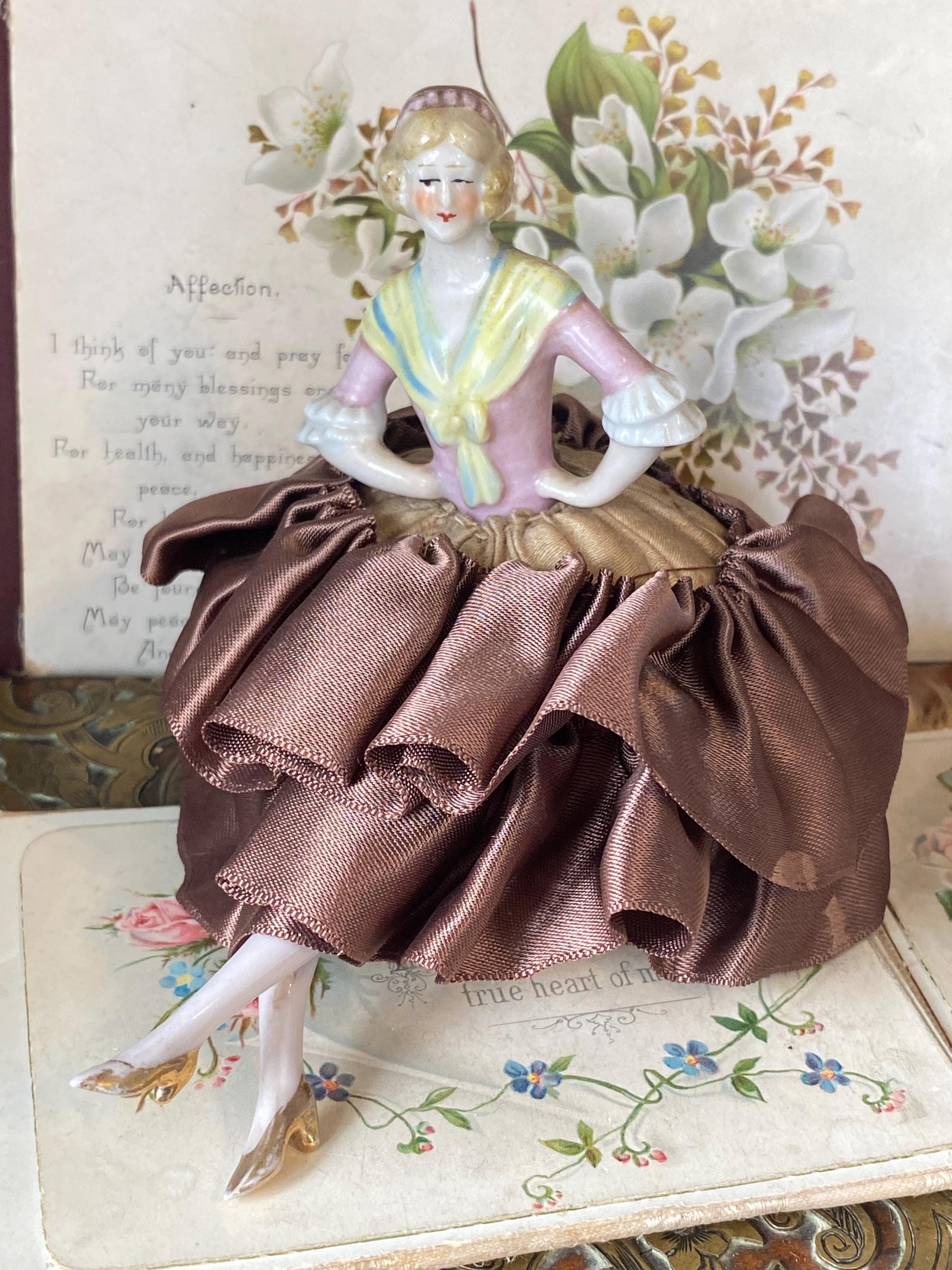Miniature (19 Cm) Porcelain Ball Jointed Doll Lady