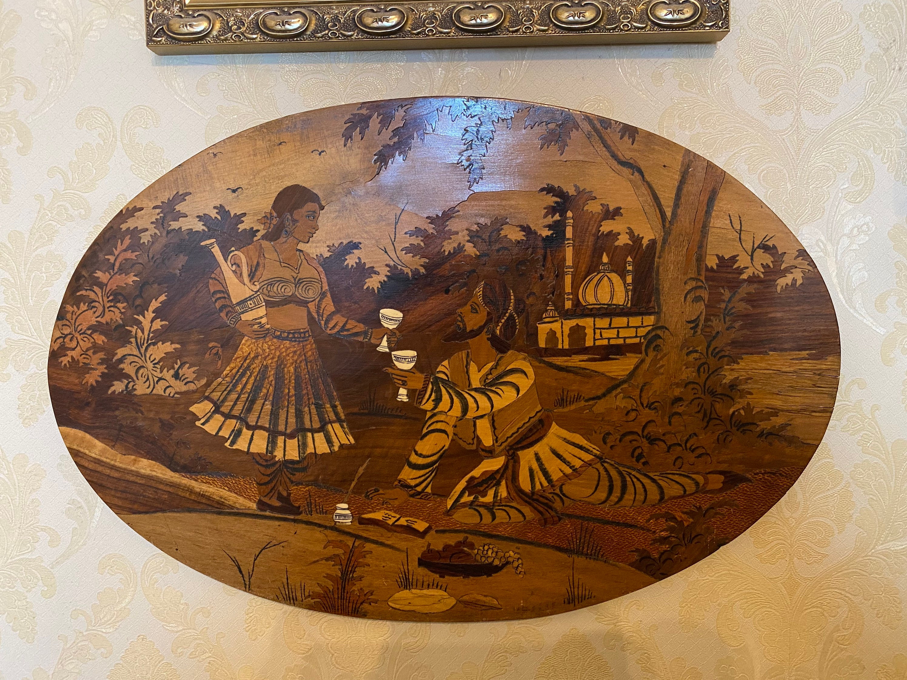 珍しいアンティークの大きなインドの象嵌細工の木製額縁/絵画/壁掛け