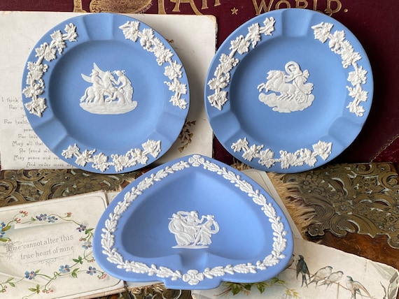 Three Beautiful Wedgwood Blue Jasperware Pottery … - image 9