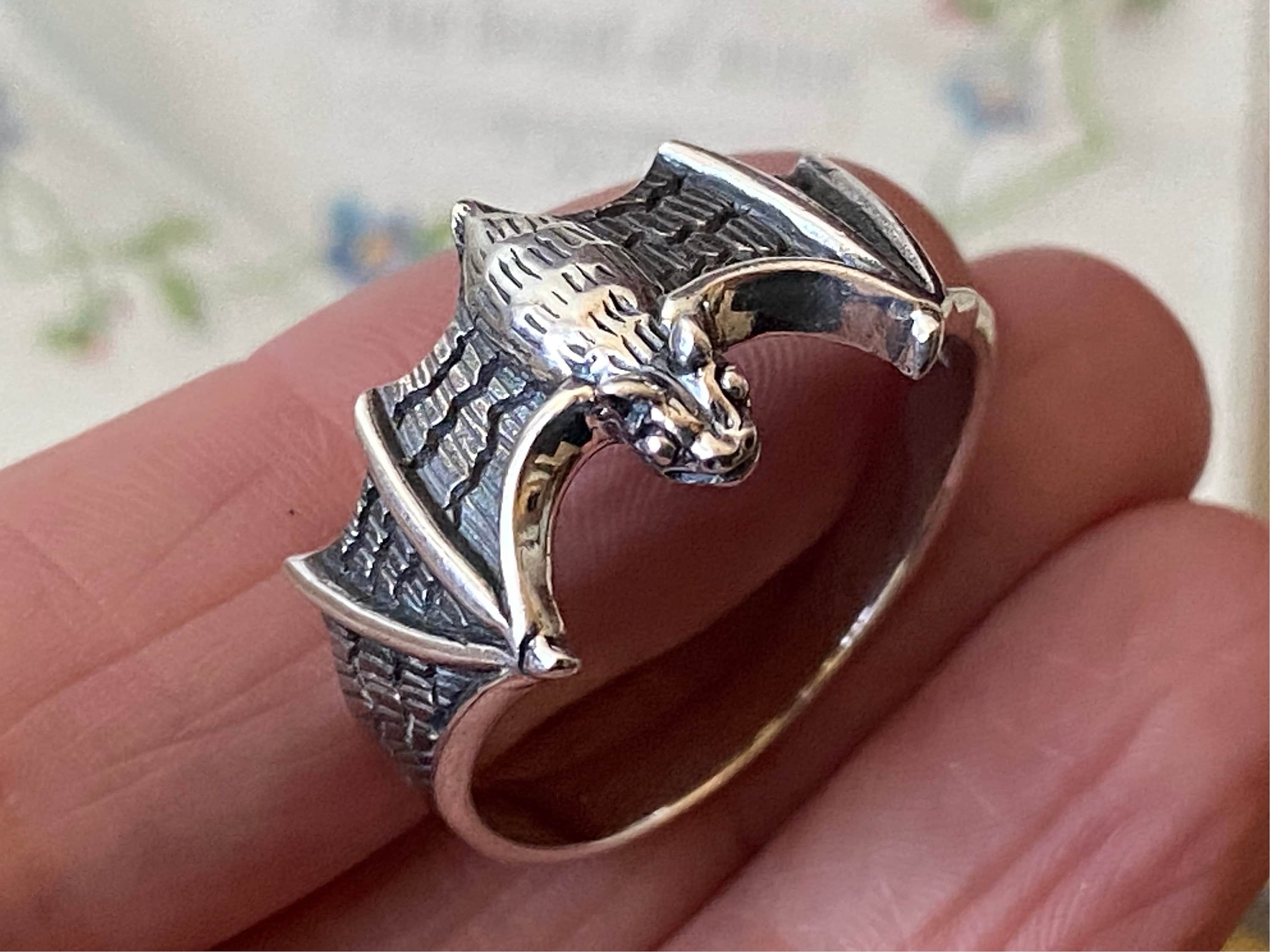 Jeremy Gilbert Ring Vampire Diaries Jeremy Ring Jeremy Ring Alaric