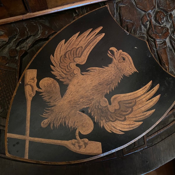 Ungewöhnliche Vintage Holz handbemalt Adler / Vogel mit Rudern heraldische Wappen / Wappen Schild Plakette / Bild / Gemälde (F)