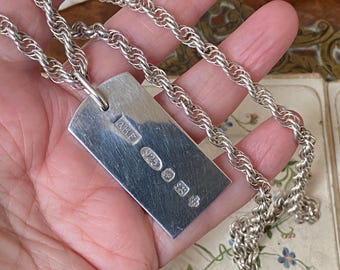 Vintage Sterling Silver Ingot Pendant 1977 Queen Elizabeth II