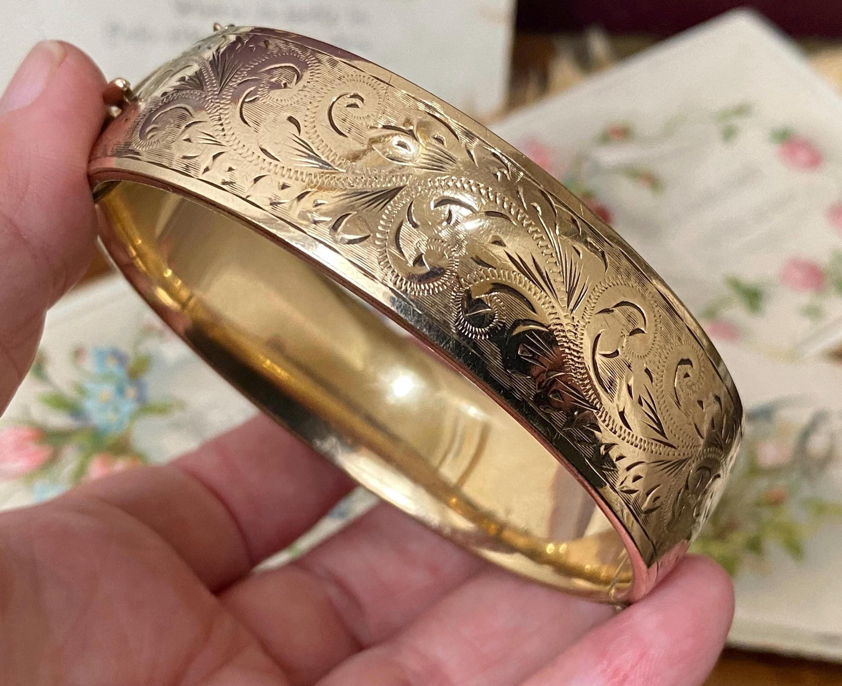 Fantastic Vintage 1/5th 9ct Rolled Gold Metal Core Engraved Swirl