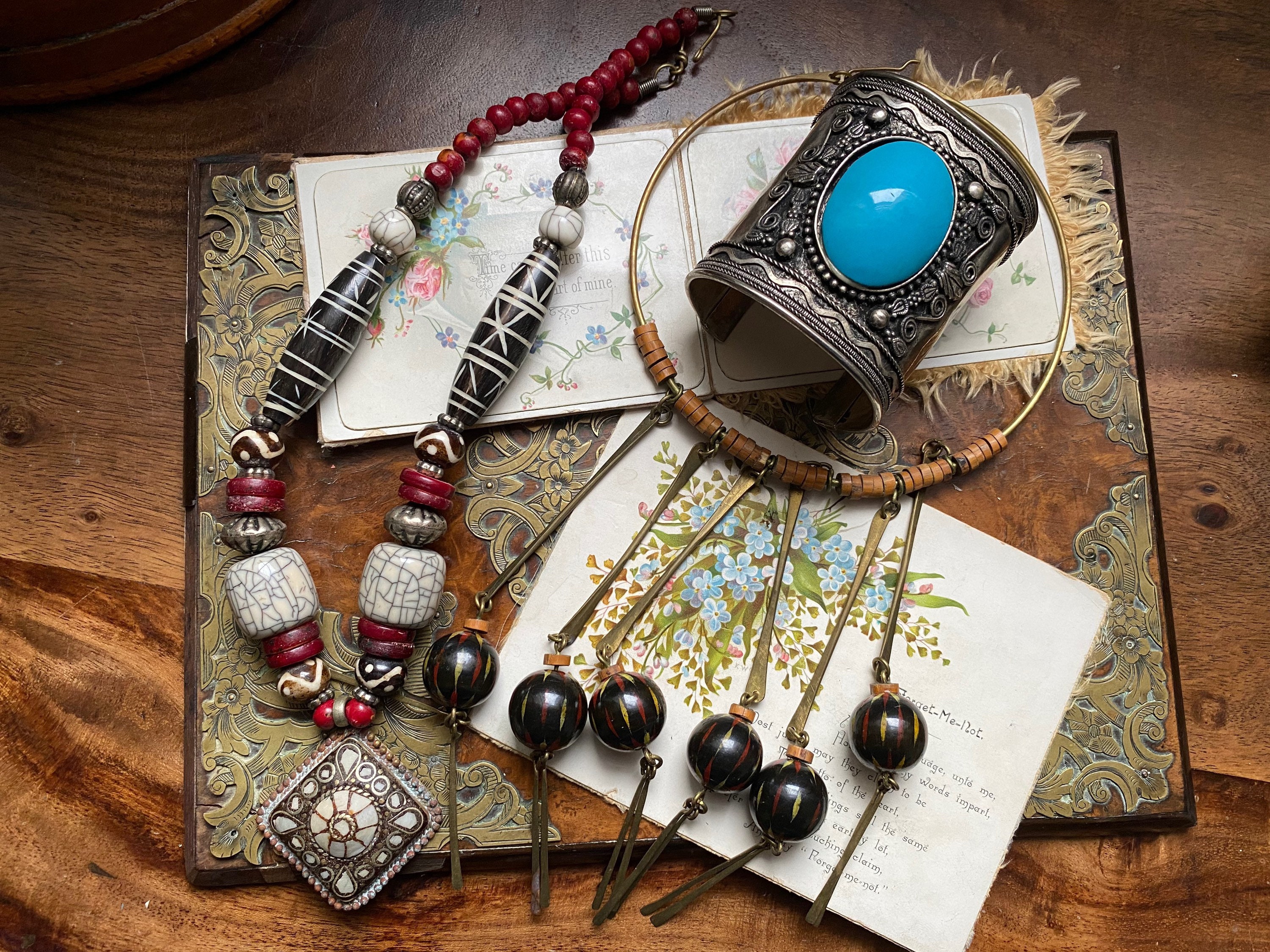 Lot of Unusual Vintage 1970s Tribal Costume Jewellery/jewelry