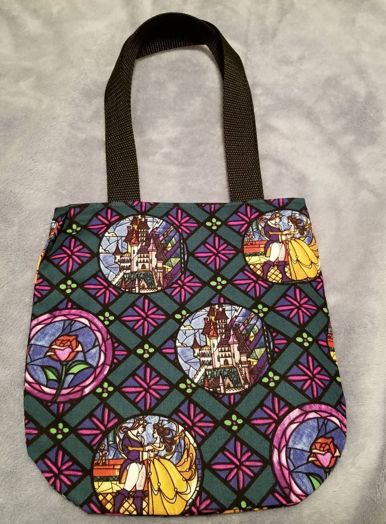 Small pocket tote