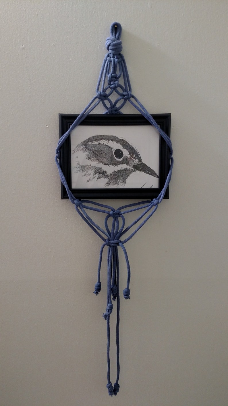 Macrame Picture Frame Holder Blue Image 0