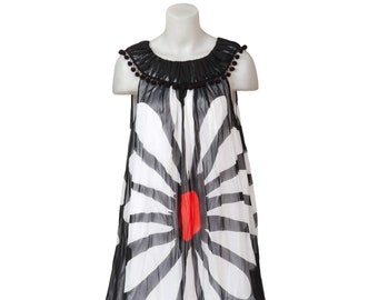 DECOLLATE A-line Black White Chiffon Cotton Party Evening Cocktail Mini Designer Sleeveless Dress Tunic Balls Pompons Trimmed High Quality