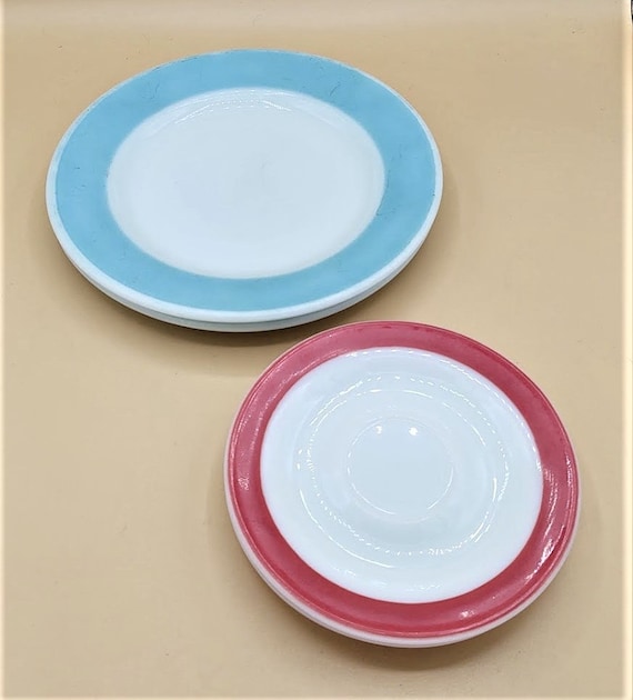 Pyrex plates on sale