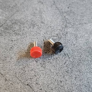 6-32 - Knurled Thumb Screw
