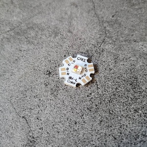 Cree - R/G/rB/W 1 up LED