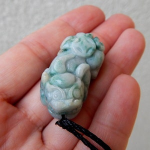 Floreale Verde Naturale A Giada Giadeite Intagliato Drago Pi Xiu Coin Pendant