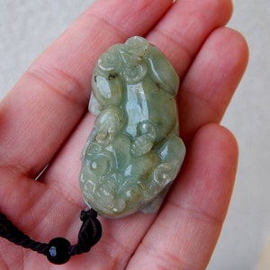 Olio naturale verde un ciondolo giadeite giada fortunato Pi Xiu, Dragon collana gioielli, Dragon PiXiu Coin, Good Luck Ricchezza Pixiu collana drago drago