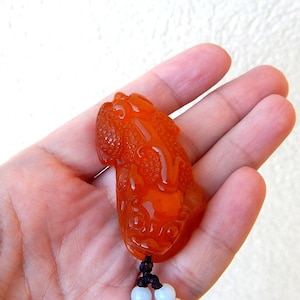 Naranja un colgante de jadeíta lucky Pi Xiu, Joyería de collar de dragón, Moneda de dragón PiXiu, Collar de dragones Pixiu de buena suerte Wealth