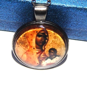 Schwarze Madonna Halskette Anhänger, Schwarze Madonna Von Chartres Schmuck, Jungfrau Maria Halskette Schmuck, Schwarze Jungfrau Katholische Halskette Religiös