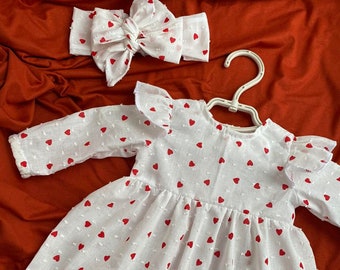 Cotton baby girl's dress with little red hearts.  Organic baby clothes. Cotton baby dress. First birthday kids dress.