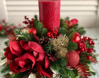 Christmas Table Centerpiece with Red Candle, Holiday Floral Arrangement, Festive Home Decor