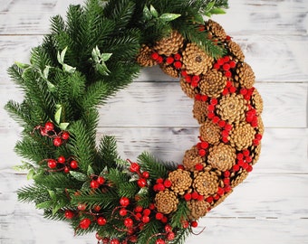 Winter  wreath pine cones for front, Natural rustic decorations, Geen wreath, Holiday wreath