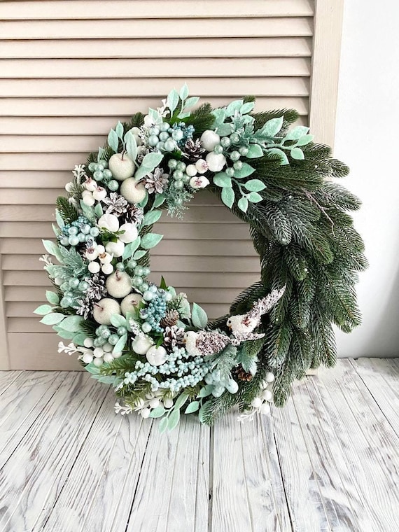 Couronne D'hiver : Menthe Blanche, Pommes De Pin Et Baies - Décoration Pour Porte D'entrée (18 Pouces) - France