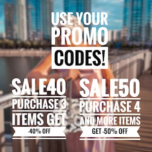 Puede incluir: Un gr&aacute;fico con el texto "USE YOUR PROMO CODES!" y dos ofertas de venta. La primera oferta es "SALE40 PURCHASE 3 ITEMS GET -40% OFF". La segunda oferta es "SALE50 PURCHASE 4 AND MORE ITEMS GET -50% OFF".