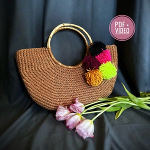 Häkelanleitung Eimer Einkaufstasche PDF digitaler Sofortdownload, Video Anleitung, Häkelanleitung, Korbtasche Schultertasche, Brautjungfer Tasche, Markttasche mit Pompoms
