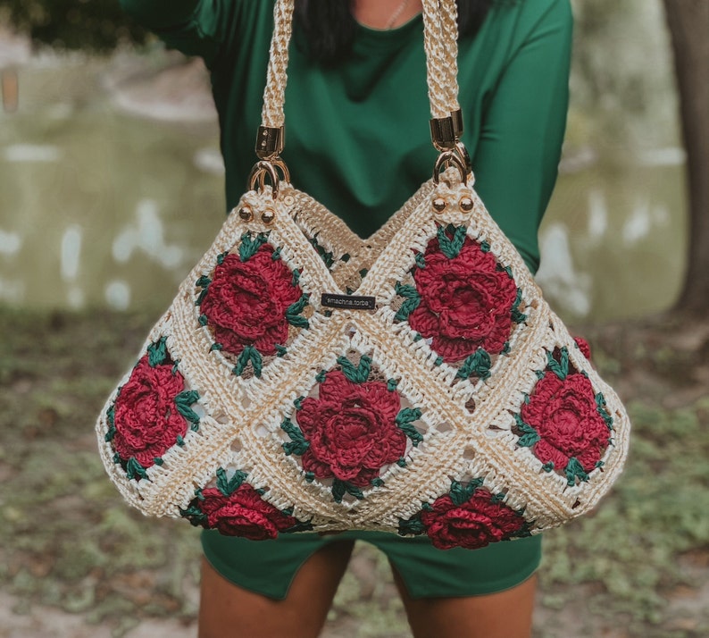 Granny square crochet bag pattern PDF and video tutorial, shoulder crossbody, hippie handbag, boho chic, digital instant download image 6