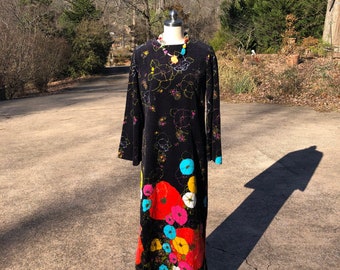 STUNNING 70's TOWEL DRESS/Floral Towel Dress/70's Towel Dress/Collectible Towel Dresses/70's Dress/70's Maxi Dress/Maxi Dress/Mint Condition