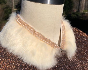 GORGEOUS 50's FUR COLLAR/Fur Collar with Pearls/Vintage Collars/Fur Collars/Cream Fur Collars/50's Collars/Fur Accessories/Mint Condition