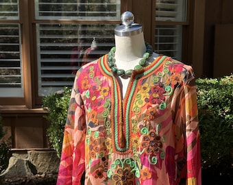 GORGEOUS 70's INDIAN COTTON Dress/Embroidered Dress/Floral Kaftan Dress/Mumu Dress/70's Dresses/Maxi Dresses/70's Clothing/Mint Condition