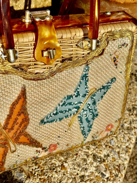 RARE WICKER BUTTERFLY Handbag/Lucite Purses/Vinta… - image 3