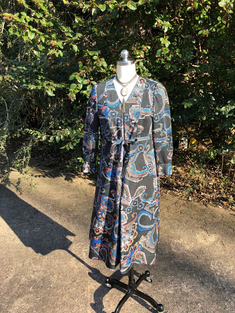 TRAPEZE 60's GEOMETRIC MOD Dress/60s Art Dress/Dot Art Dress/60s Fashion/60s Mod Dress/60s Dresses/Empire Waist Dress/Mint Condition image 2