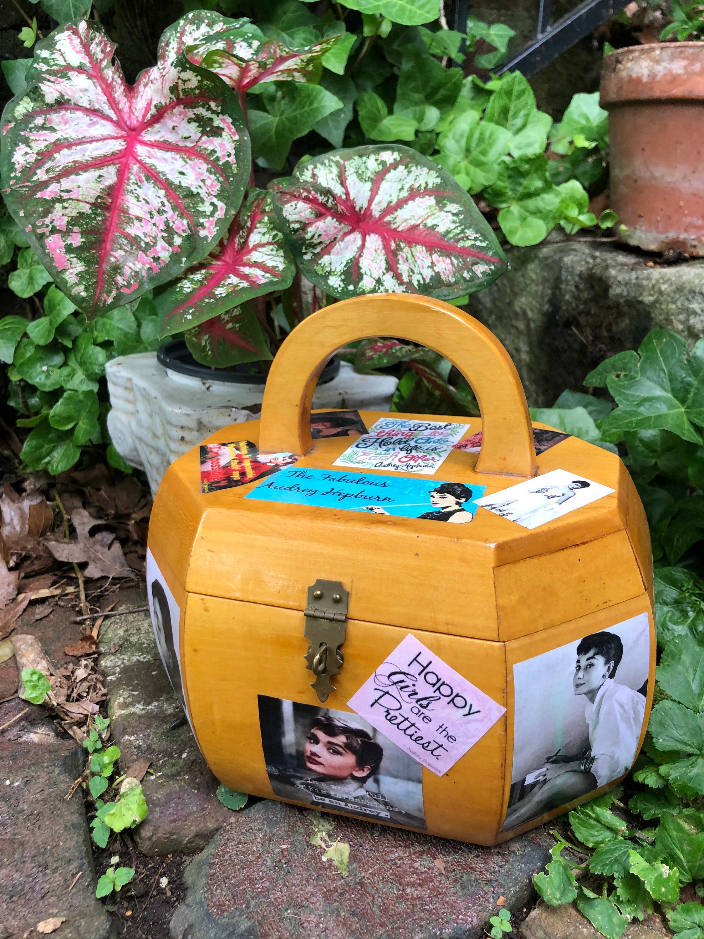 AUDREY HEPBURN Box Handbag/70's Box Handbags/box 