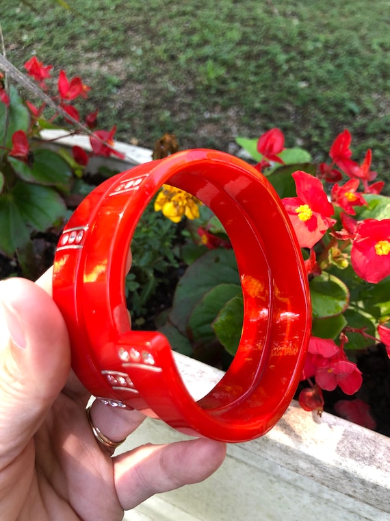 STUNNING 50's LUCITE BRACELET with Rhinestones/Lucite… Gem