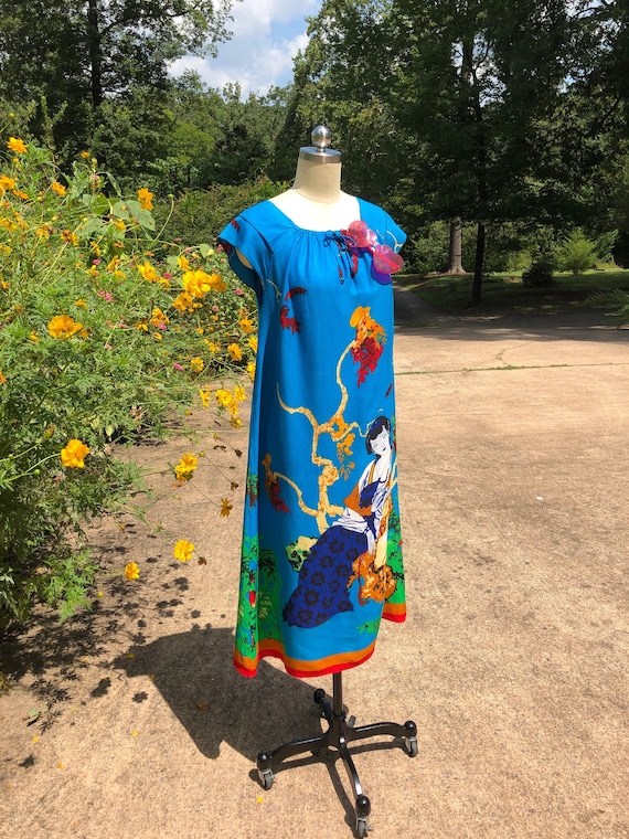 ORIENTAL LADY MUMU/70's Vintage Dresses/70's Mumu/