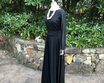 Julie Miller Gown/Julie Miller Dresses/Julie Miller/60's Vintage Gown/Vintage Gown/Black Gowns/Vintage Black Gowns/60's Gowns/MINT CONDITION