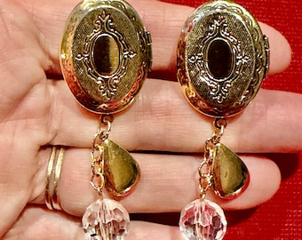 RARE HEART LOCKET Earrings/70's Earrings/Locket Earrings/Heart Earrings/Vintage Earrings/Clip Earrings/Mint Condition